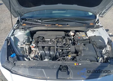 2021 Hyundai Elantra Sel z USA, uszkodzony, nr VIN 5NPLS4AG9MH005510